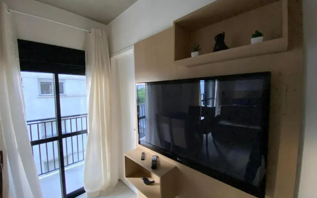 75 New studio w fast wifi, balcony, gym and movie screen - Hotel in Sao Paulo - Photo 4