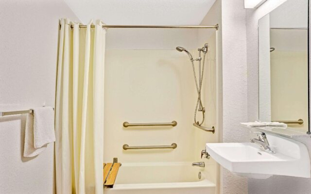 Knights Inn Jacksonville at Dix Ellis Trail