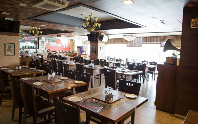 Checkin Regency By OYO Rooms