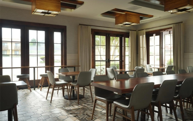 Hotel Abrego