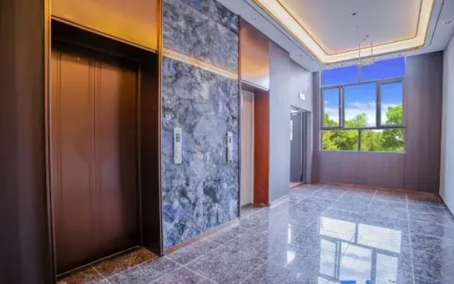 Rainbow Bay  Internatinal Hotel