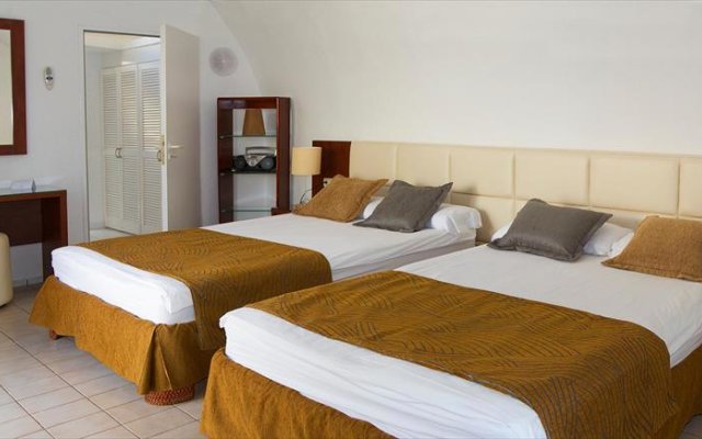 Livvo Risco del Gato Suites Hotel