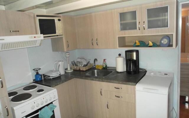 Modern Apartment 100m. from the Sea