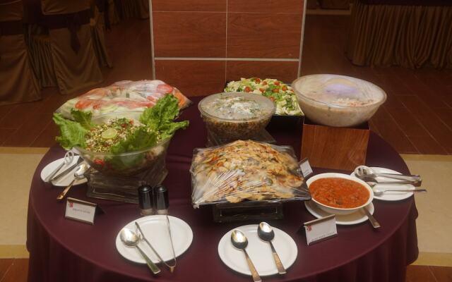 Raaj Bhaavan Clarks Inn Chennai