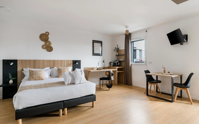 Q7 Lodge Lyon 7