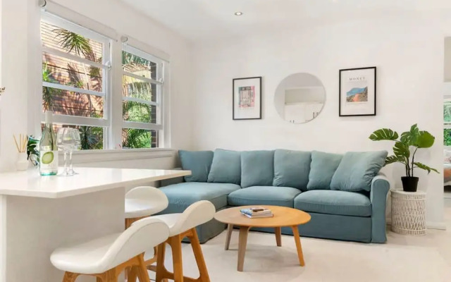 Bondi Breeze Apartment