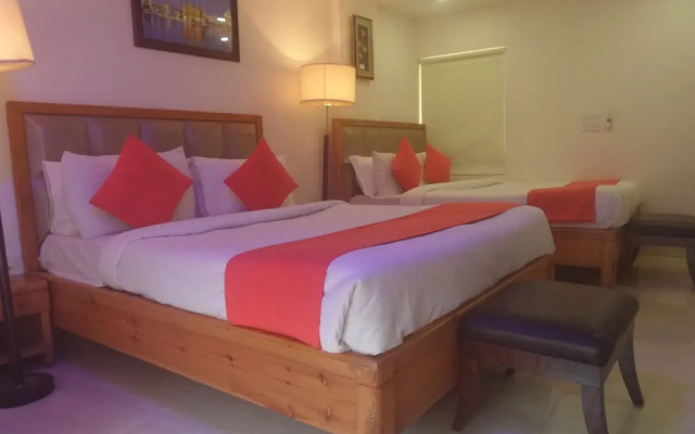 Airport Hotel Mahal