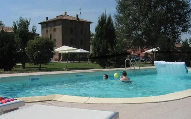 Agriturismo Torre Del Fondo