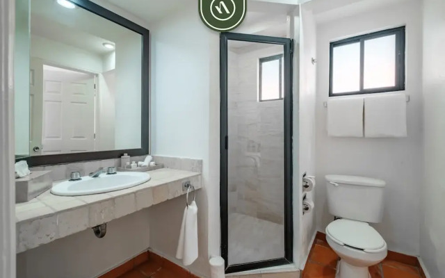 One Beach Street 310 C