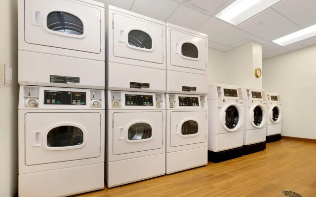 TownePlace Suites by Marriott Pittsburgh Harmarville