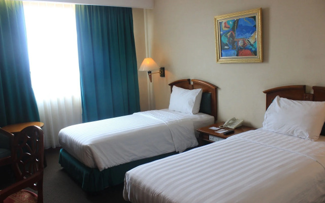 Grand Arkenso Parkview Hotel