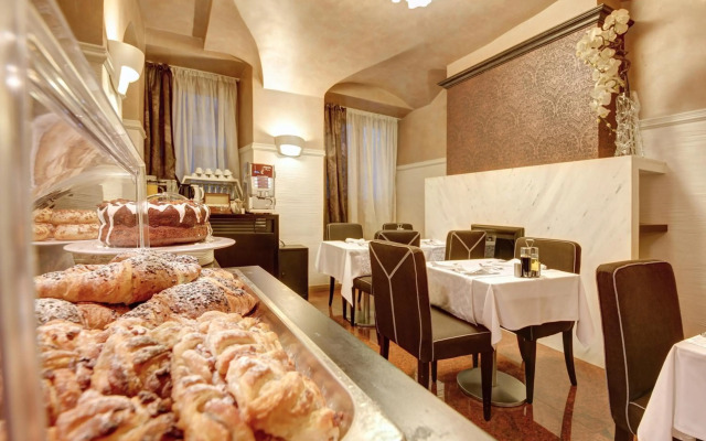 Hotel Vardar Kotor