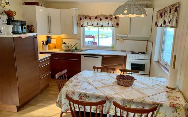 6 Person Holiday Home in Brandasund