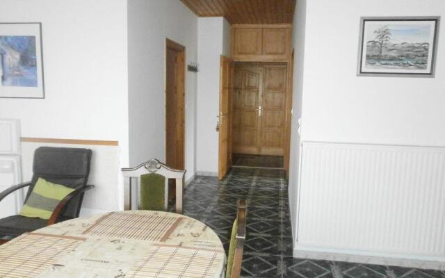 Fehér Rózsa Apartman