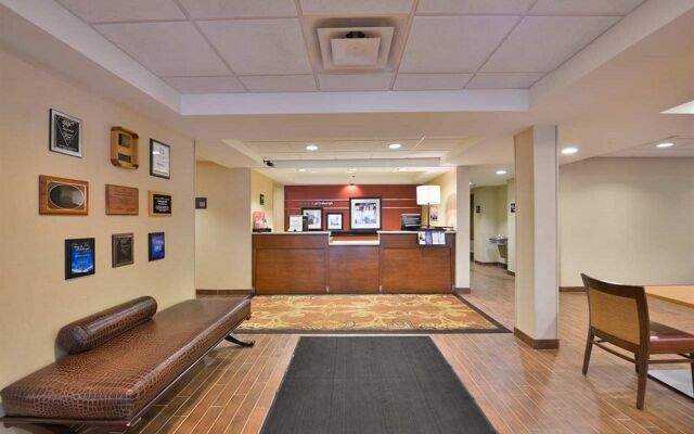 Hampton Inn Pittsburgh-Mcknight Rd.