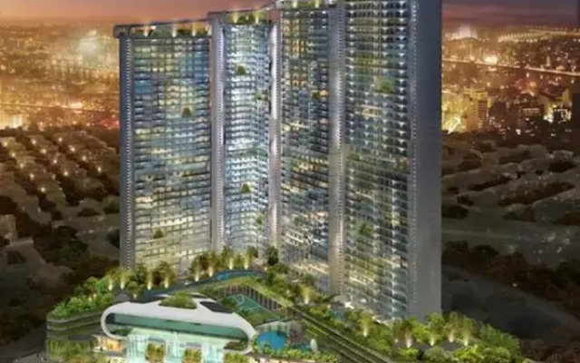 Lower Penthouse Unit in Acqua Residences