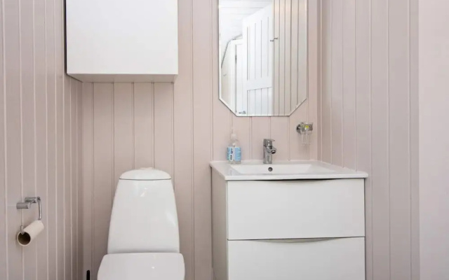 6 Person Holiday Home in Hemmet