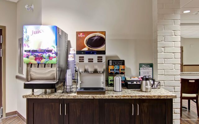 Best Western London Airport Inn & Suites