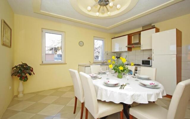 Apartments Villa Rose