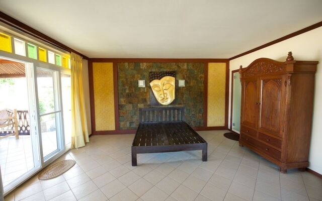 Thresher Cove Dive Resort