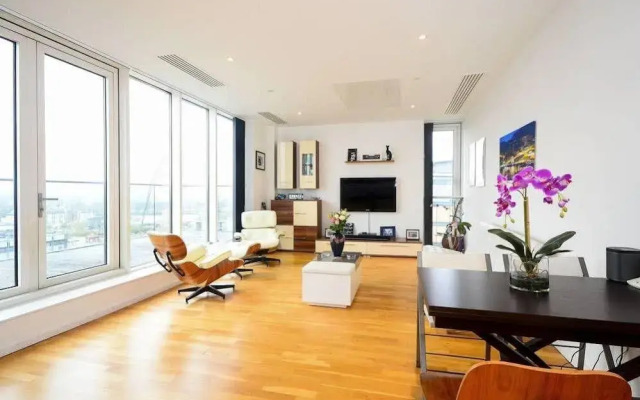 Berkeley Luxury Serviced Apartments - Canary Wharf