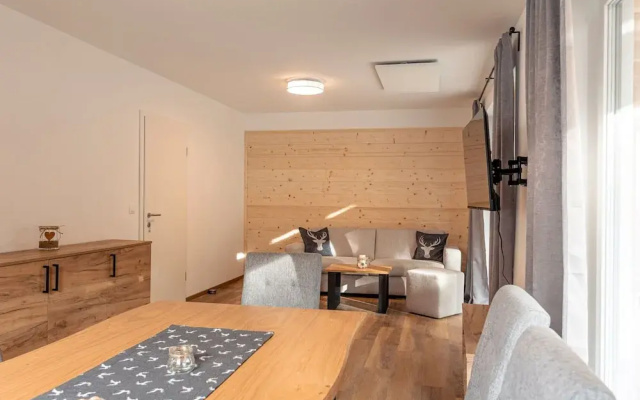 Chalet Arber in St.englmar With its own Hottube