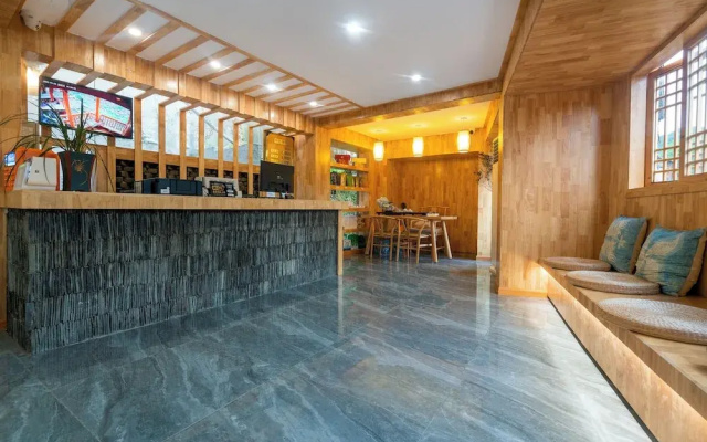 Xijiang Yunting Light Luxury Panoramic