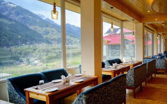 Clarks Inn Suites Manali