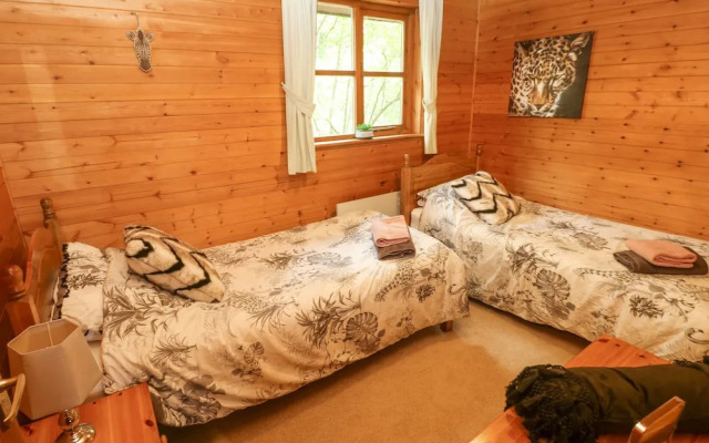Acorn Lodge