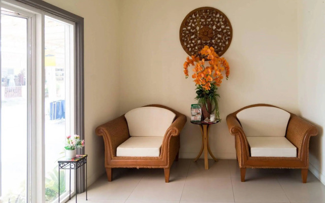 Lotus Suite Hua Hin