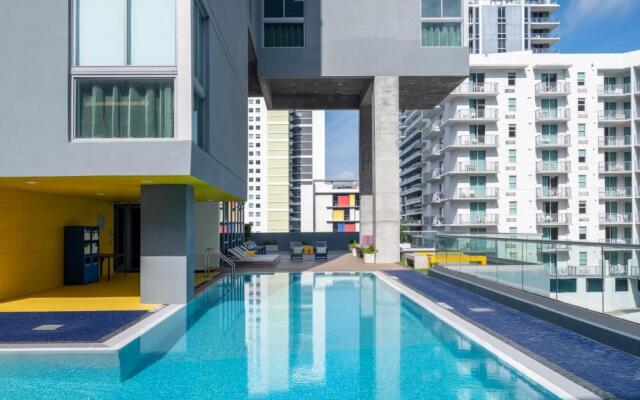 Atwell Suites Miami Brickell by IHG