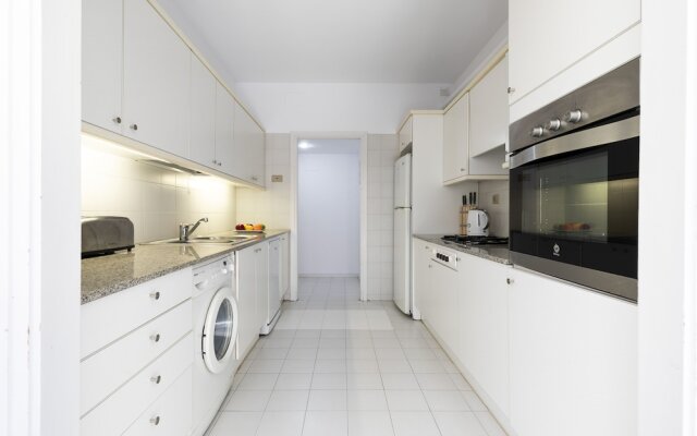 AB Olympic Village Beach Apartment