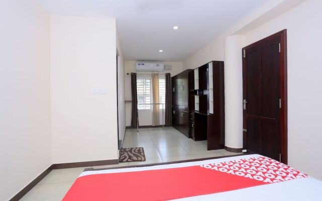 OYO 25012 Kv Suites