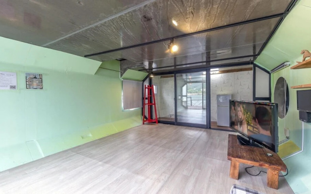 Nami Island Healing Leisure Camping&glamping