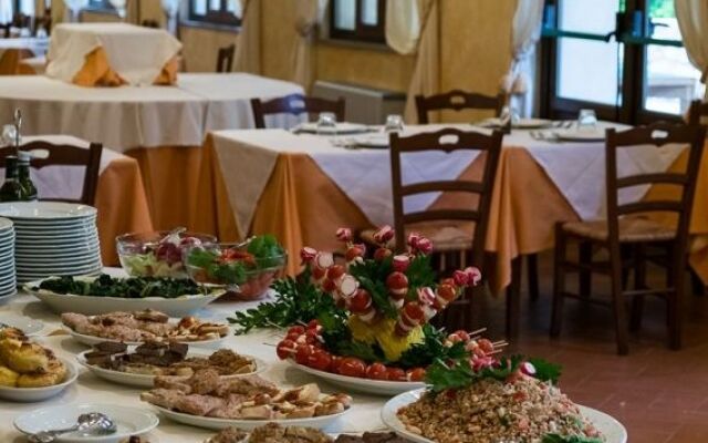 Отель Rifugio La Foresta