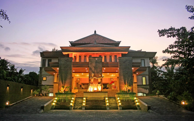 Pelangi Bali Hotel