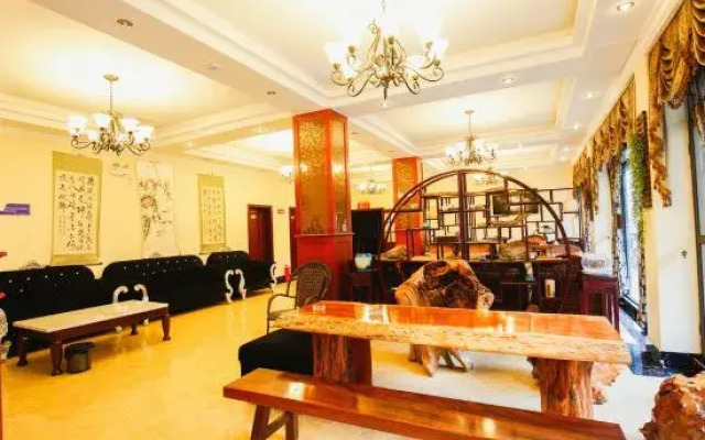 Longchi Holiday Resort