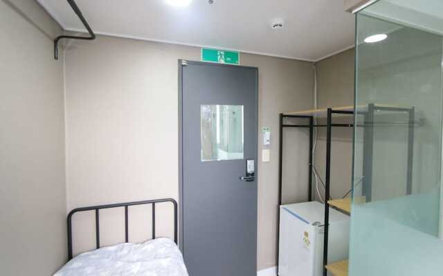 The New Simple House