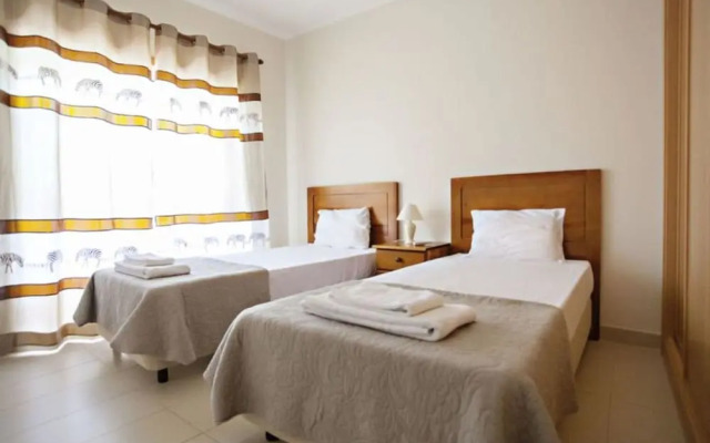 Duja in Tavira With 2 Bedrooms and 2 Bathrooms