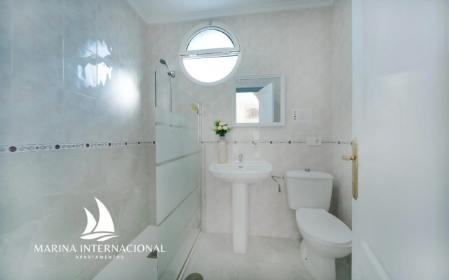 Apartamentos Marina Internacional