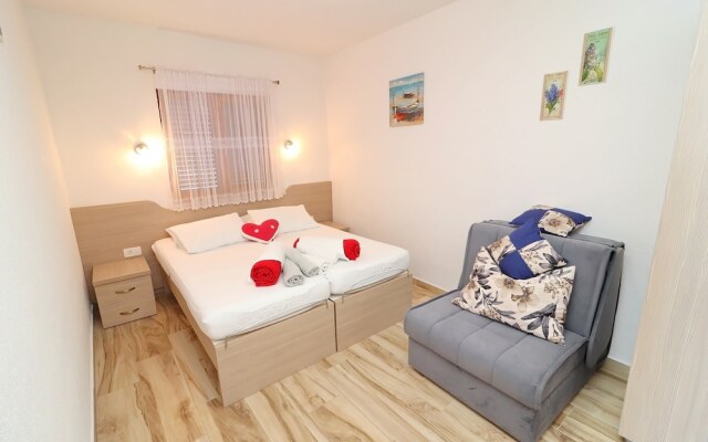 Seaside Apartments Hrkac