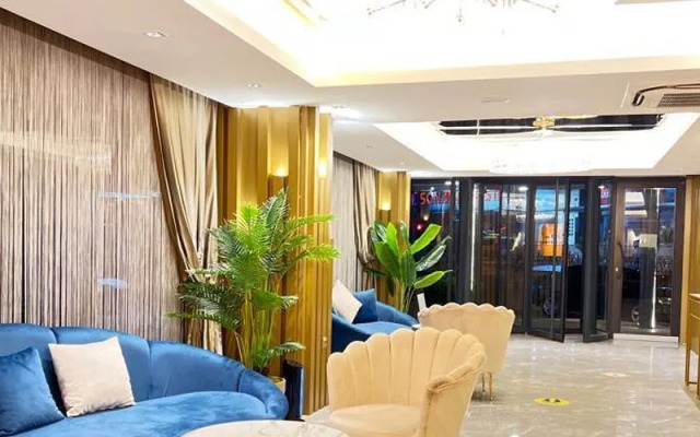Convert Hotel
