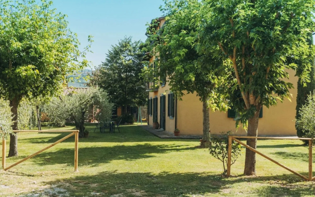 Farmhouse With Swimming Pool in Cortona
