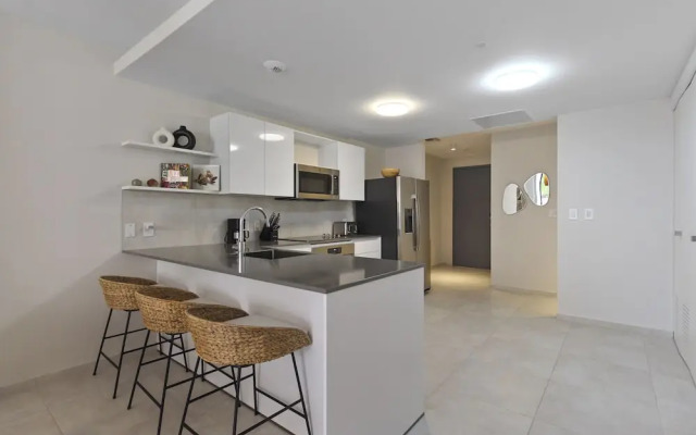 O Condominium Beachfront Residences