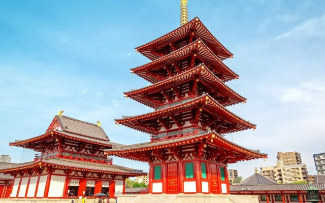 Tennoji Crystal Hotel