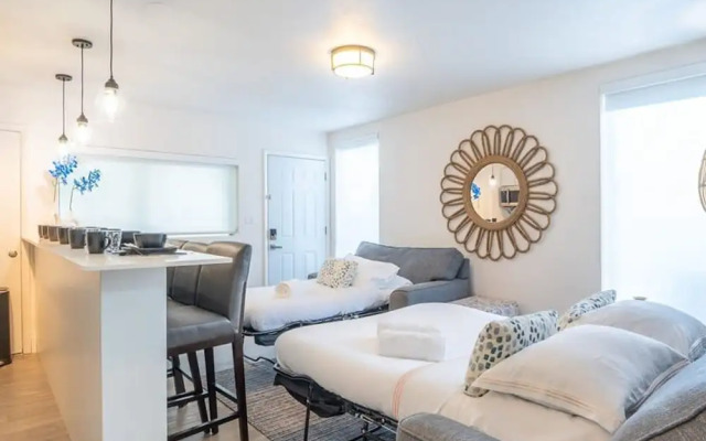 ONE Bedroom Apartment