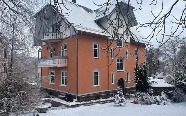 Enticing Apartment in Georgenthal with Sauna