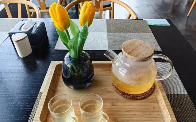 Linyi Binghe Avenue Yitel