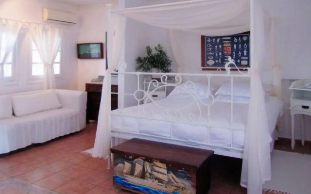 Porto Scoutari Romantic Hotel