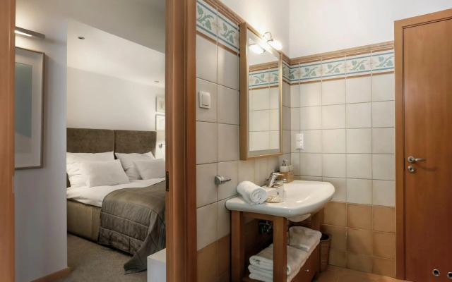 VIU Secret Garden Apartment